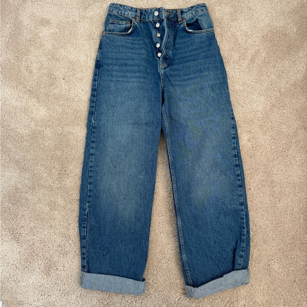 TOPSHOP oversized mom jeans